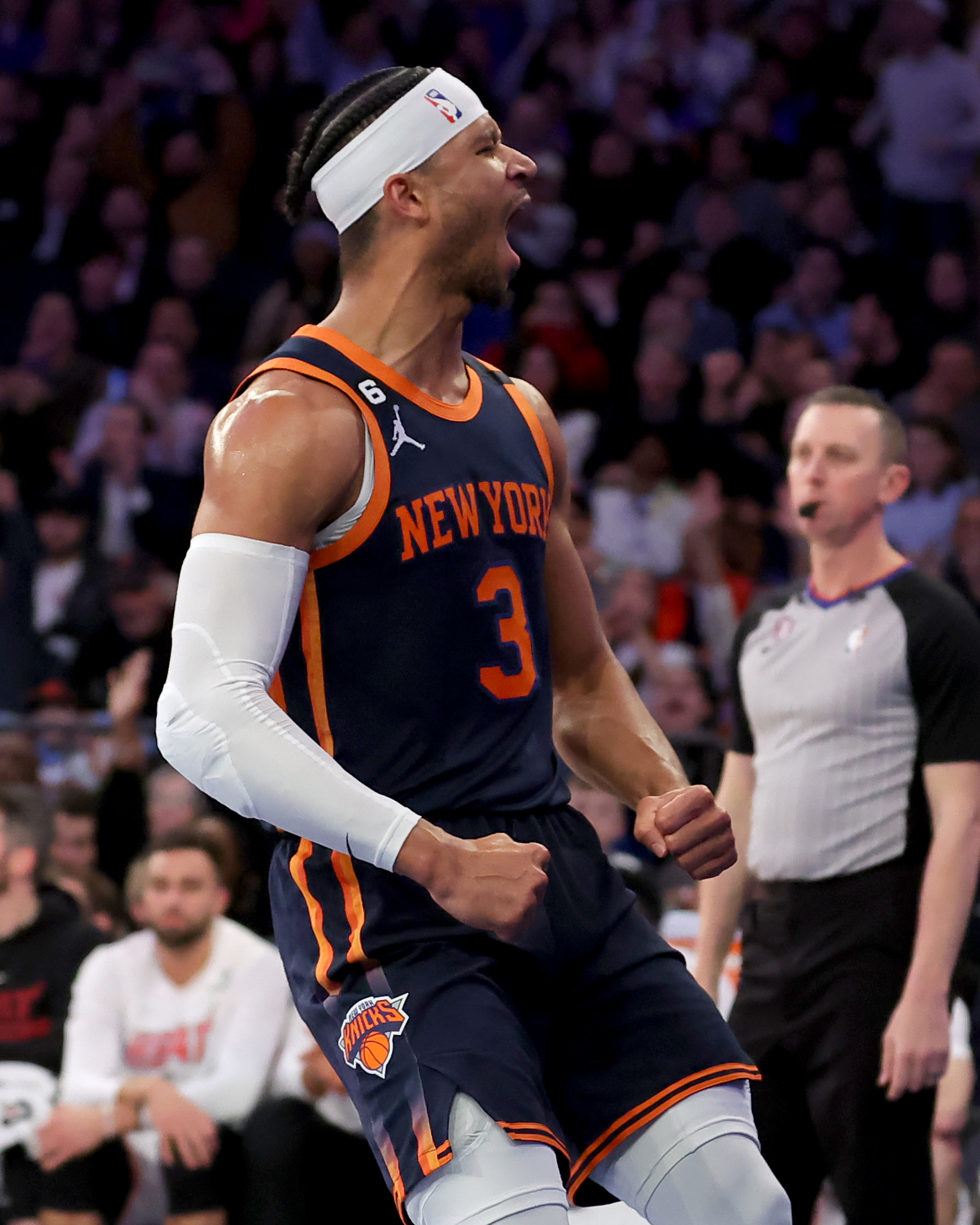 尼克斯绝杀辽宁队,王哲林惊艳四座 尼克斯绝杀辽宁队,王哲林惊艳四座