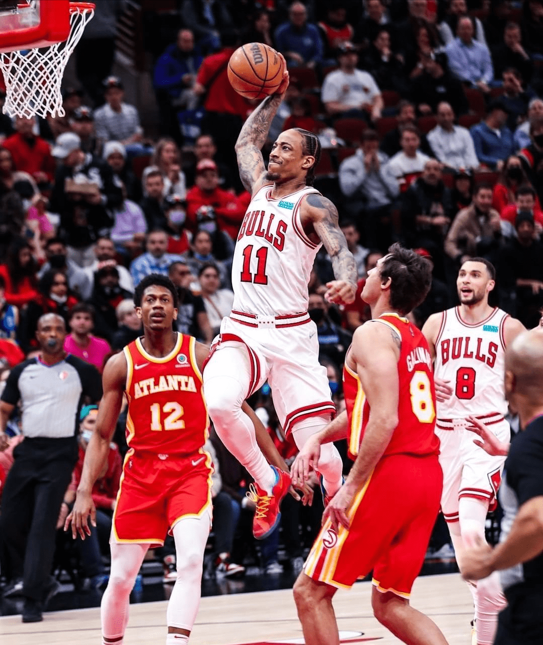 雷霆险胜骑士,德罗赞惊艳四座 雷霆险胜骑士,德罗赞惊艳四座