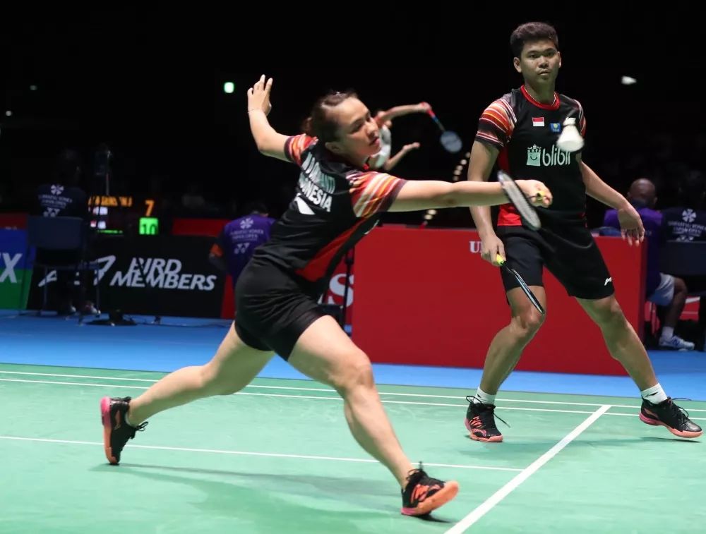 丹麦队完胜印度队，黄鸭组合刷新纪录