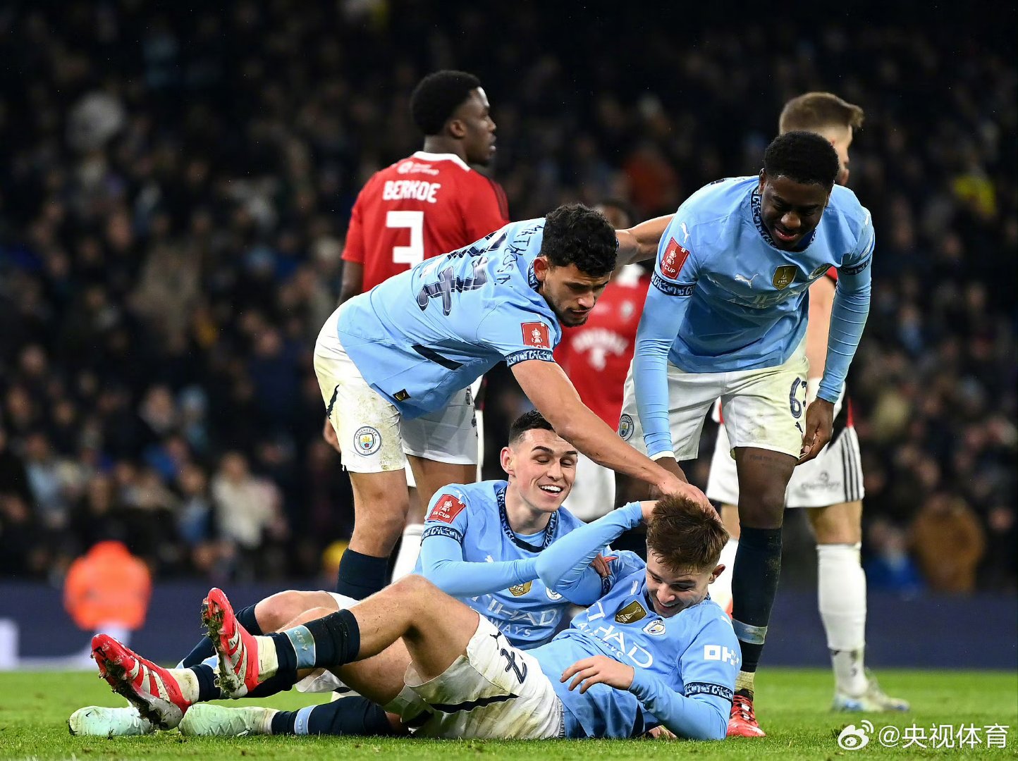 瑞典绝杀曼城,门迪状态火热 瑞典绝杀曼城,门迪状态火热