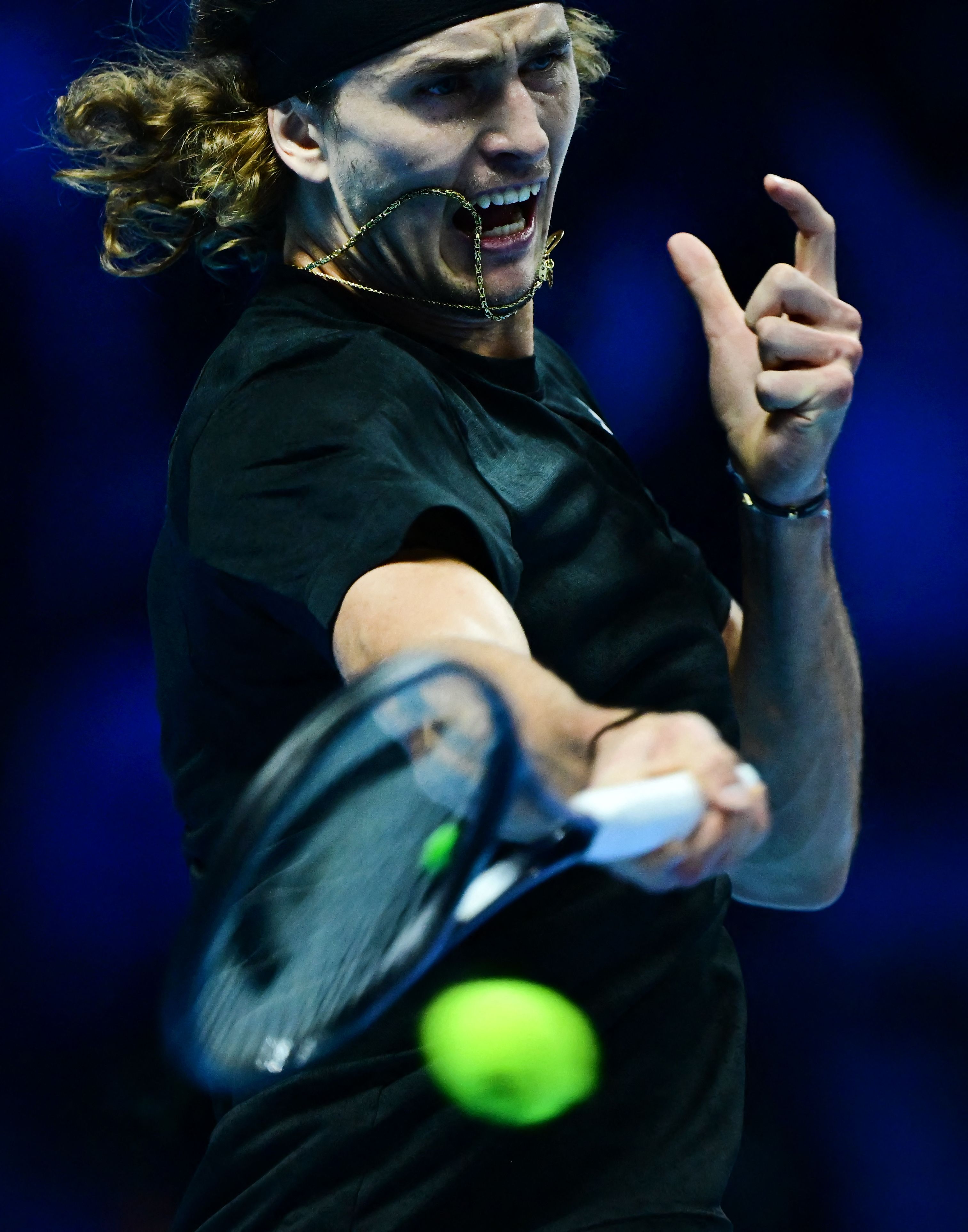 拉沃尔杯翻盘ATP总决赛，梅德韦杰夫扛起全队