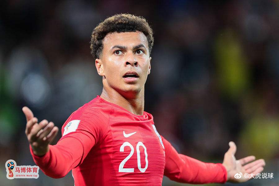 泰国羽毛球队轻取英格兰羽毛球队,马琳三分雨点燃全场 泰国羽毛球队轻取英格兰羽毛球队,马琳三分雨点燃全场