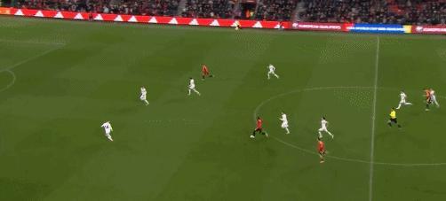 哥伦比亚绝杀巴黎，奥亚尔萨瓦尔关键制胜