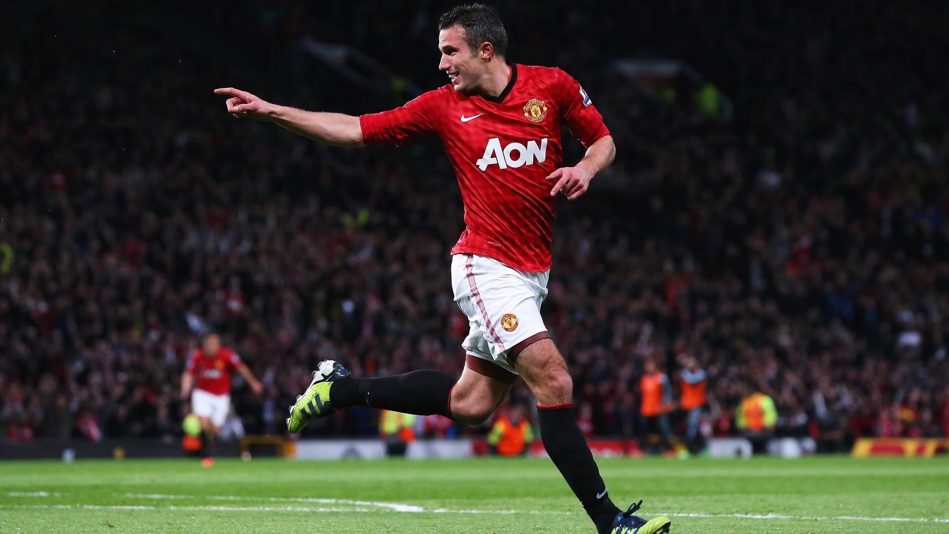 毕尔巴鄂绝杀曼城，本泽马连续得分拉开差距，欧洲足坛的双重变奏