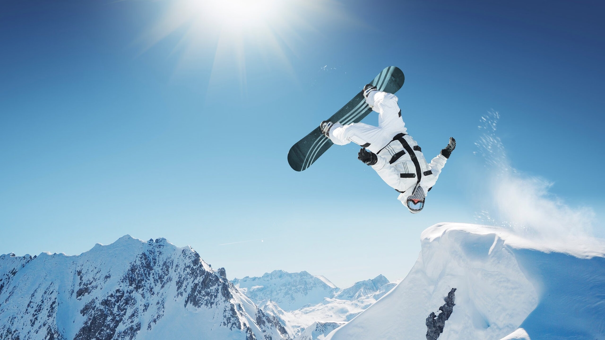 布伦森独舞北境，灰熊力克辽宁的背后，一场跨越篮球文化的对话