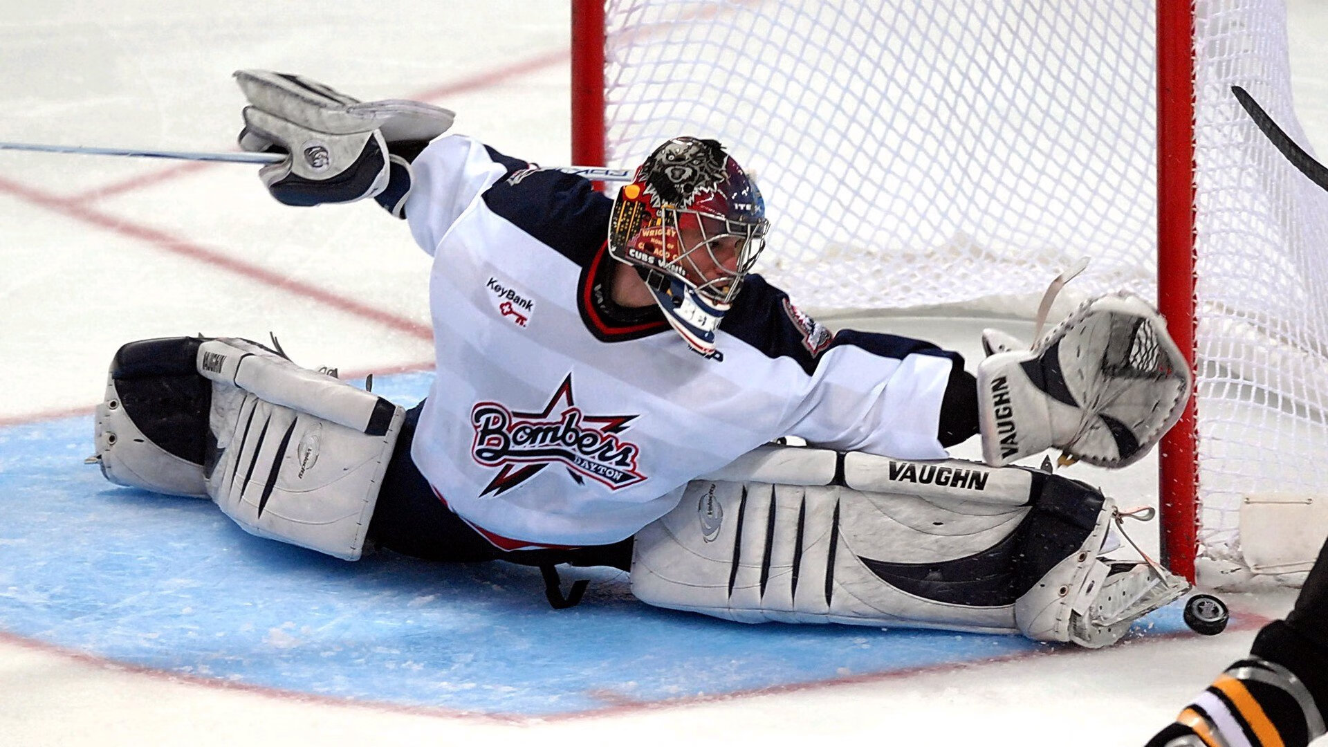 年度焦点之战之夜，阿劳霍冠军级表现铸就传奇